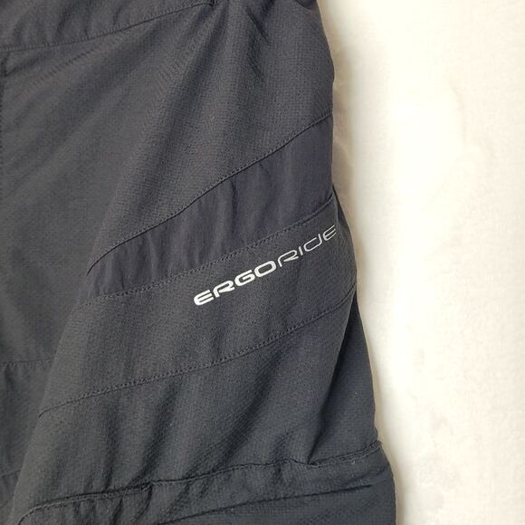 Mavic Cargo Cycling Shorts Size Medium - Picture 5 of 9